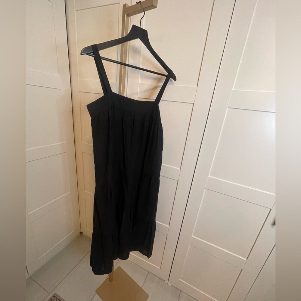 NWT: Jenni Kayne Summer Tiered Seesucker Dress in Size Medium - Picture 6 of 10